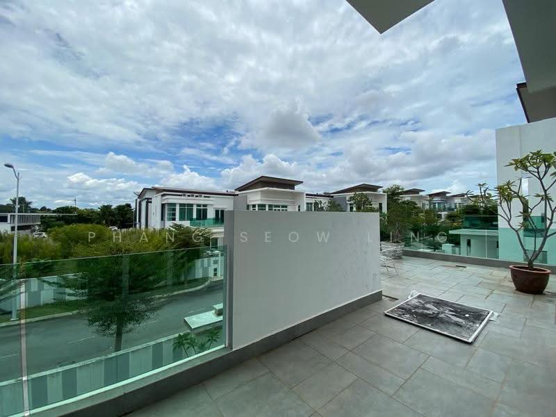 Bungalow House for Sale in Bukit Katil (Melaka) - Phang Seow Ling - Exterior - PropertyGuru.com.my