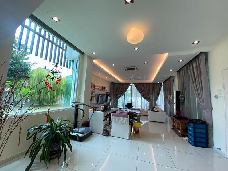 Bungalow House for Sale in Bukit Katil (Melaka) - Phang Seow Ling - Living Room - PropertyGuru.com.my