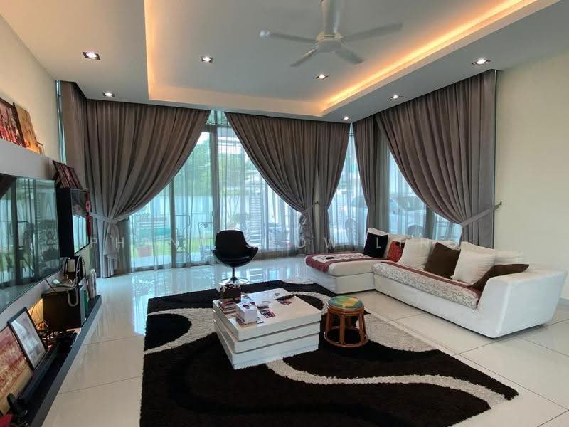 Bungalow House for Sale in Bukit Katil (Melaka) - Phang Seow Ling - Living Room - PropertyGuru.com.my