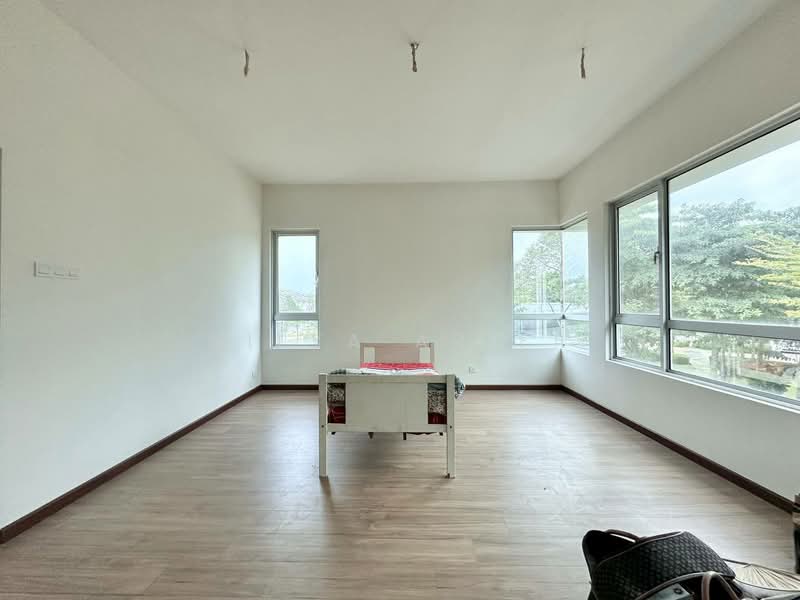 3-storey Terraced House for Sale in Bandar Tropicana Aman (Telok Panglima Garang) - BILYA ARIFF - Bedroom - PropertyGuru.com.my