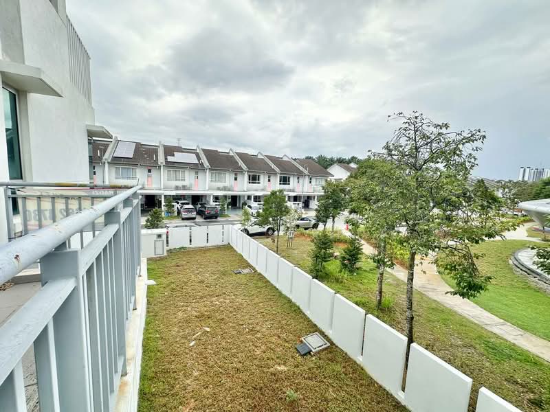3-storey Terraced House for Sale in Bandar Tropicana Aman (Telok Panglima Garang) - BILYA ARIFF - Exterior - PropertyGuru.com.my