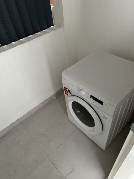 Service Residence for Sale at Met 1 Residences - Kelvin Lee - PropertyGuru.com.my