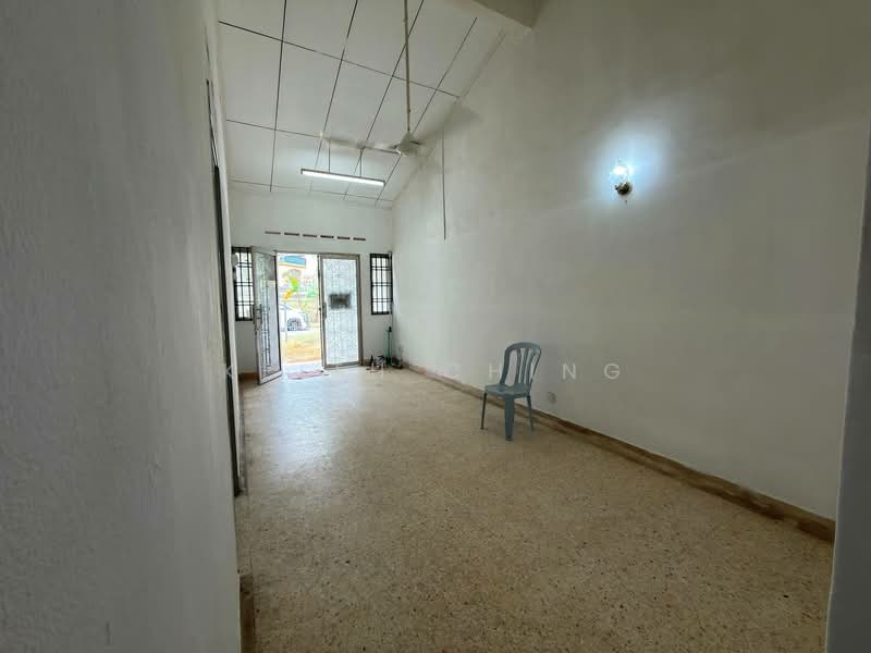 1-storey Terraced House for Sale in Taman Pasir Putih (Pasir Gudang) - Keith Ching - Interior - PropertyGuru.com.my