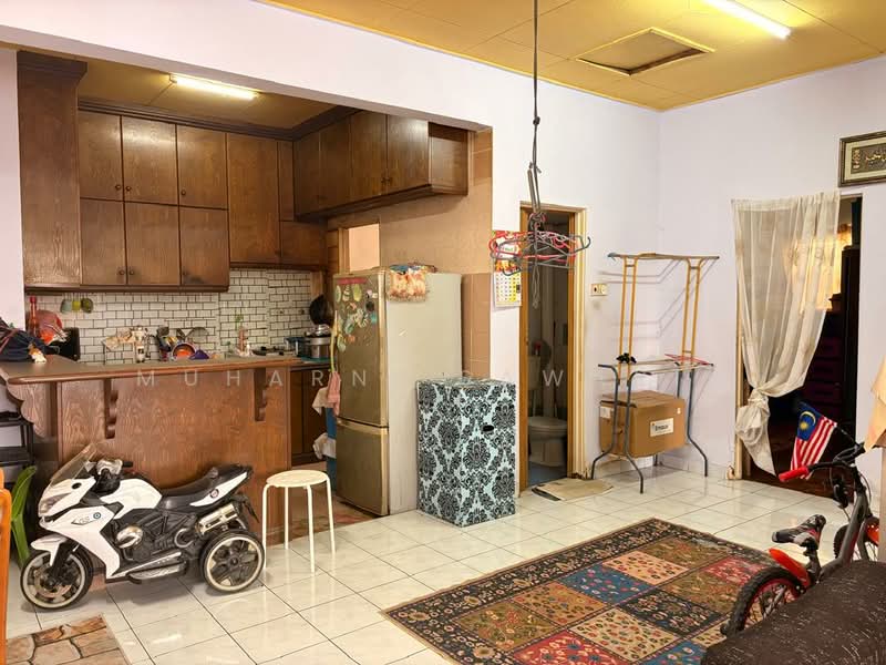 Pangsapuri untuk Dijual di Pangsapuri Mutiara Subang - muharni sawarin - Kitchen - PropertyGuru.com.my