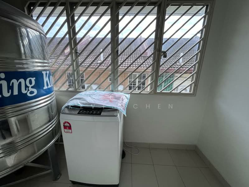 Rumah Teres 2-Tingkat untuk Dijual di Taman Segar Perdana (Cheras) - Kevin Chen - Balcony - PropertyGuru.com.my