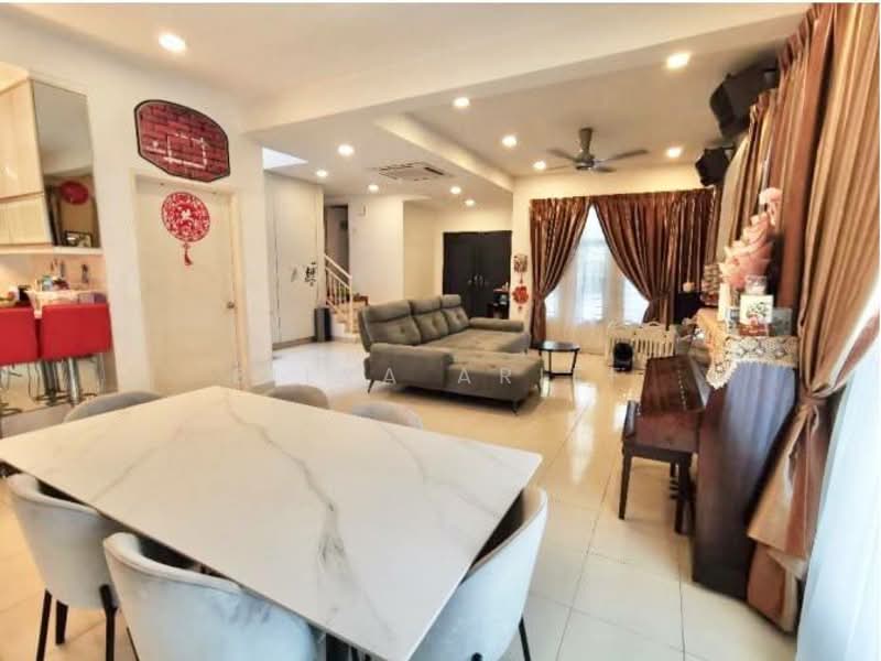 2-storey Terraced House for Sale in Bandar Bukit Raja (Klang) - BILYA ARIFF - Living Room - PropertyGuru.com.my