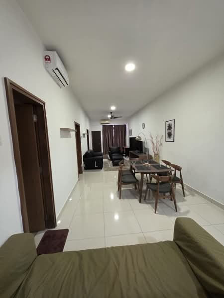 Condominium for Rent at Sri Putramas III / Royal Regent - Pealy Yap - Living Room - PropertyGuru.com.my