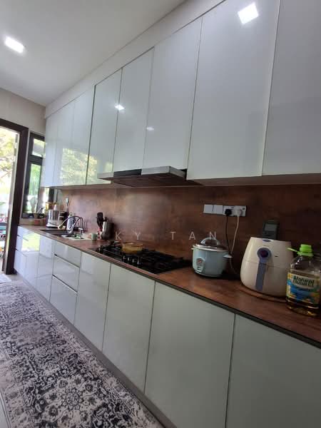 2-storey Terraced House for Rent in Puteri Harbour (Iskandar Puteri (Nusajaya)) - Sky Tan - Kitchen - PropertyGuru.com.my