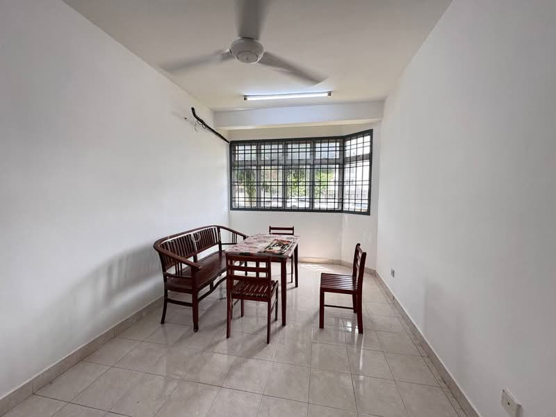 Vista Seri Alam untuk Untuk Dijual - RM 278,000, Apr 2026 - Living Room - PropertyGuru.com.my