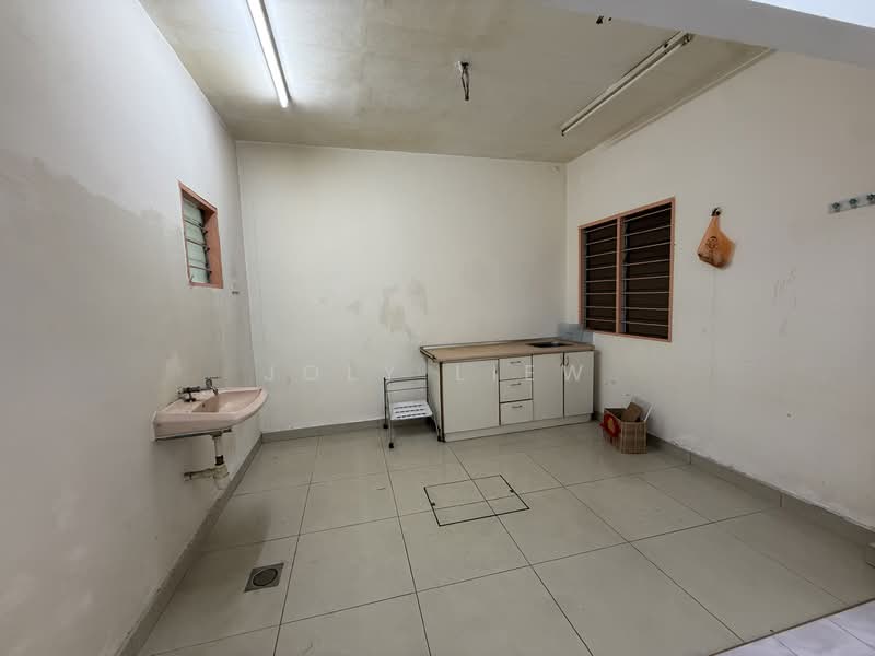 Taman Taynton View untuk Untuk Dijual - RM 838,000, Apr 2026 - Kitchen - PropertyGuru.com.my