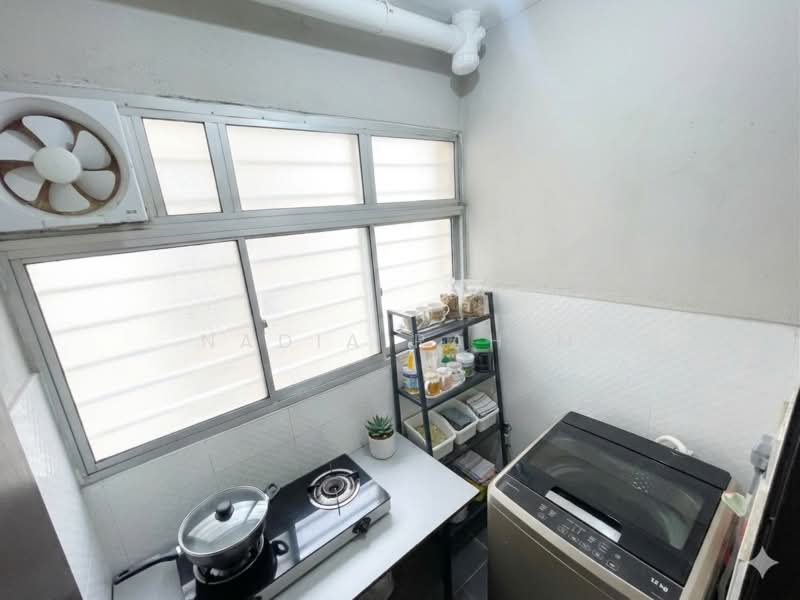 Service Residence for Sale at Amara - Nadia Rahim - Kitchen - PropertyGuru.com.my