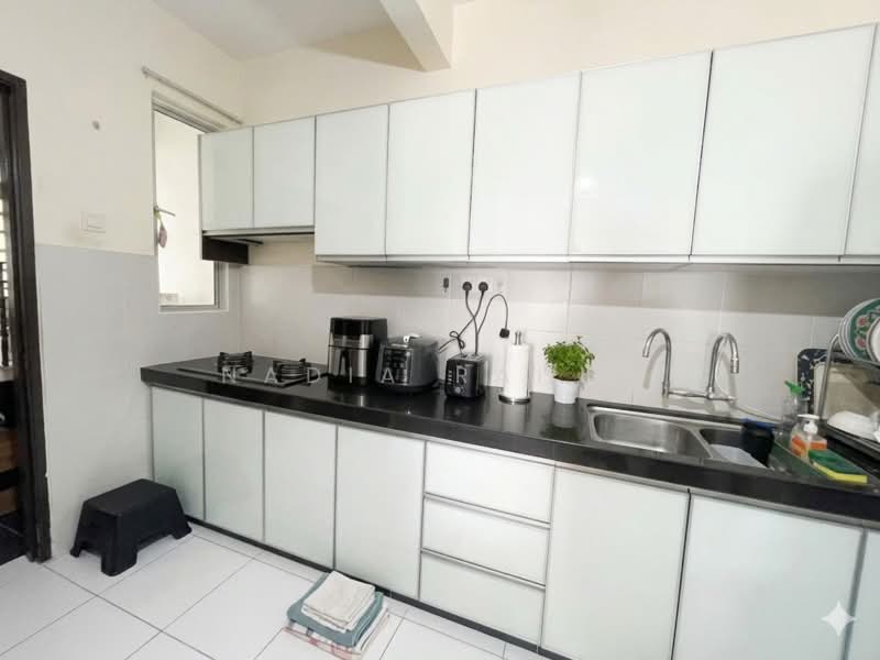 Service Residence for Sale at Amara - Nadia Rahim - Kitchen - PropertyGuru.com.my