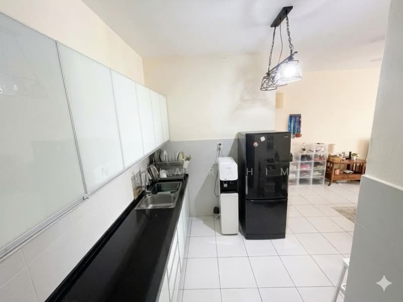 Service Residence for Sale at Amara - Nadia Rahim - Kitchen - PropertyGuru.com.my
