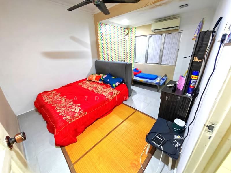 Rumah Teres 2 Tingkat untuk Dijual di Kajang (Selangor) - Nor Azdlin Adnan - Bedroom - PropertyGuru.com.my