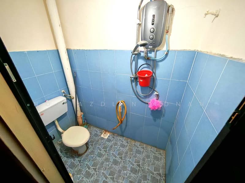 Rumah Teres 2 Tingkat untuk Dijual di Kajang (Selangor) - Nor Azdlin Adnan - Bathroom - PropertyGuru.com.my