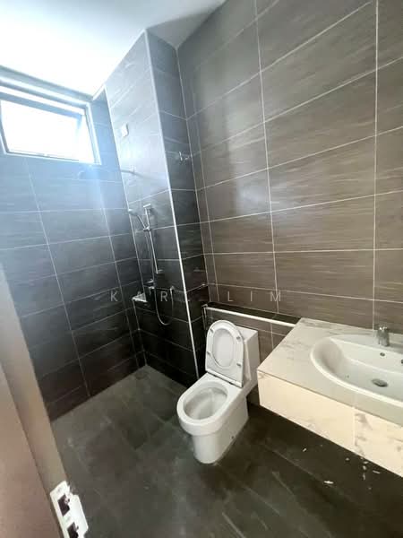 Semi-Detached House for Sale in Nusa Sentral (Iskandar Puteri (Nusajaya)) - Karl Lim - Bathroom - PropertyGuru.com.my