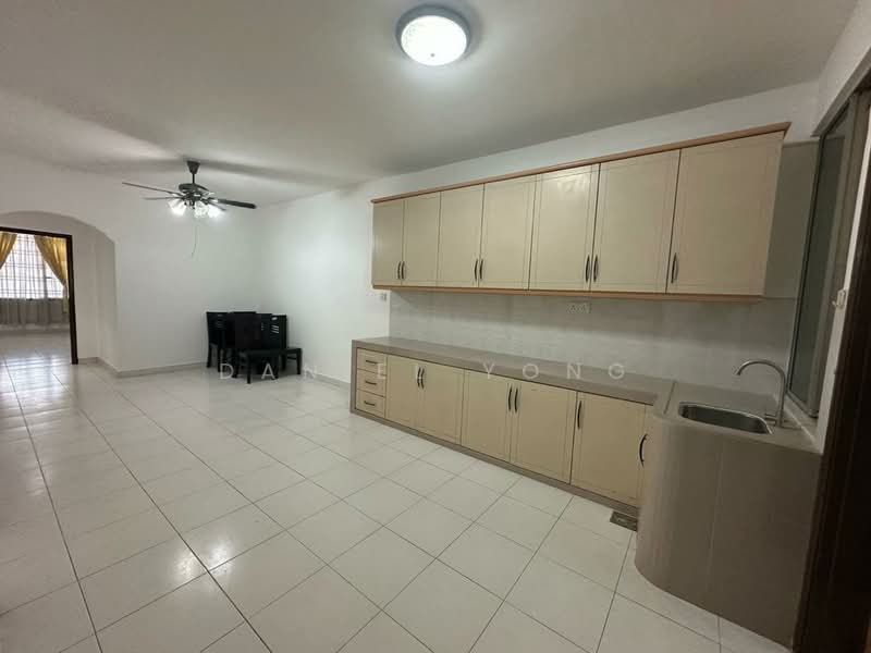 Bukit Impian Residence @ Taman Impian Emas untuk Untuk Dijual - RM 800,000, Apr 2026 - Kitchen - PropertyGuru.com.my