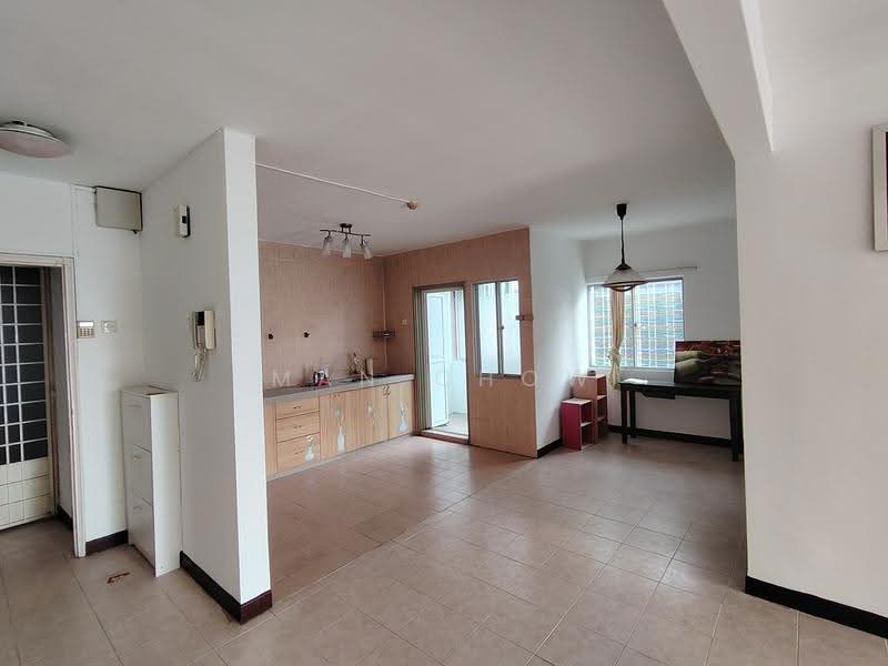 Kondominium untuk Dijual di Amadesa Resort Condominium - MAN CHOW - Kitchen - PropertyGuru.com.my