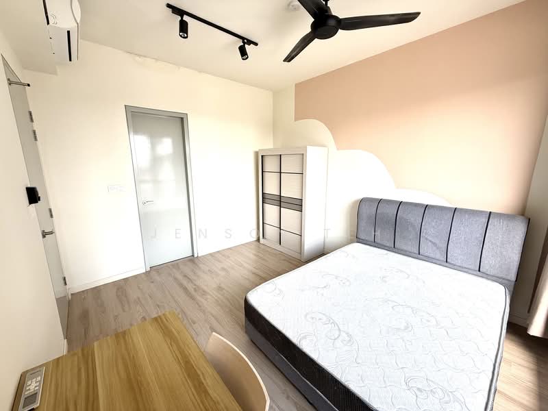 Servis Apartment untuk Disewa di Emerald 9 - Jenson Teh - Bedroom - PropertyGuru.com.my