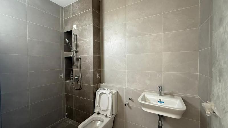 Terraced House for Sale in Jade Hills (Kajang) - Hei Kar Jun - Bathroom - PropertyGuru.com.my