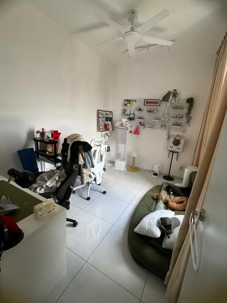 Service Residence for Sale at Sky Trees - Sky Khoo - Study - PropertyGuru.com.my