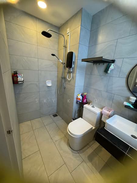 Service Residence for Sale at Sky Trees - Sky Khoo - Bathroom - PropertyGuru.com.my