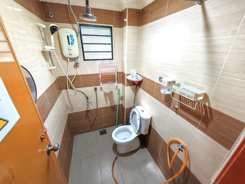 Rumah Teres untuk Dijual di Kajang (Selangor) - Nor Azdlin Adnan - Bathroom - PropertyGuru.com.my