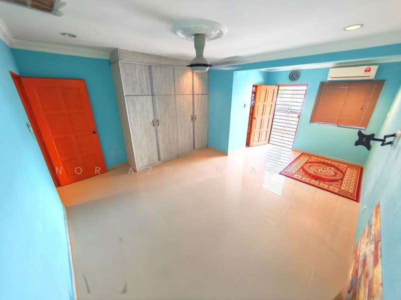 Rumah Teres untuk Dijual di Kajang (Selangor) - Nor Azdlin Adnan - Bedroom - PropertyGuru.com.my