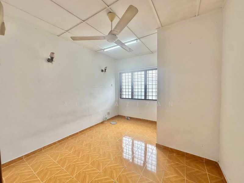 Semi-Detached House for Sale in Seri Kembangan (Selangor) - Afif Azizan - Interior - PropertyGuru.com.my