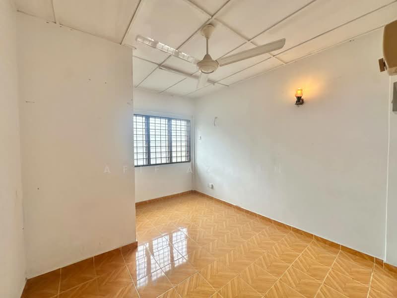 Semi-Detached House for Sale in Seri Kembangan (Selangor) - Afif Azizan - Interior - PropertyGuru.com.my
