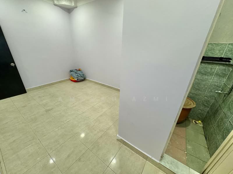 1-storey Terraced House for Sale in Taman Johan Setia (Klang) - Amirah Azmi - Bathroom - PropertyGuru.com.my