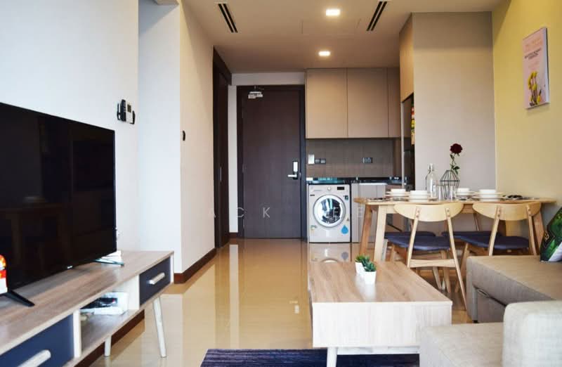 Servis Apartment untuk Disewa di Puteri Cove Residences - Jack Lee - Living Room - PropertyGuru.com.my