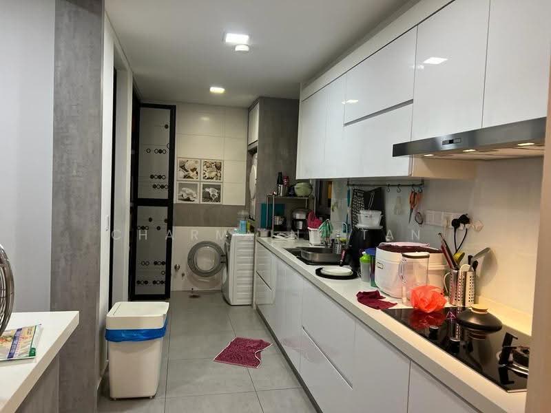 Kondominium untuk Dijual di The Westside One - Charmaine Tan - Kitchen - PropertyGuru.com.my