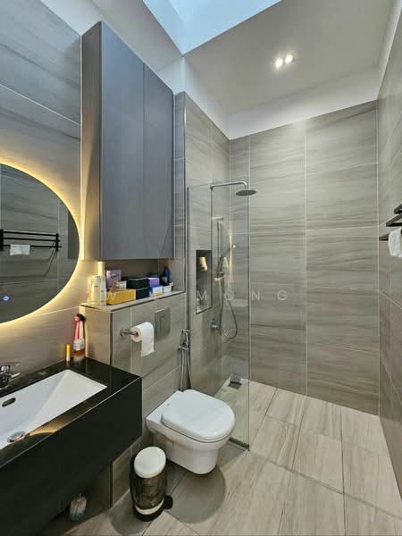 Cluster House for Sale in Taman Ekoflora (Johor Bahru) - Wil Mong - Bathroom - PropertyGuru.com.my