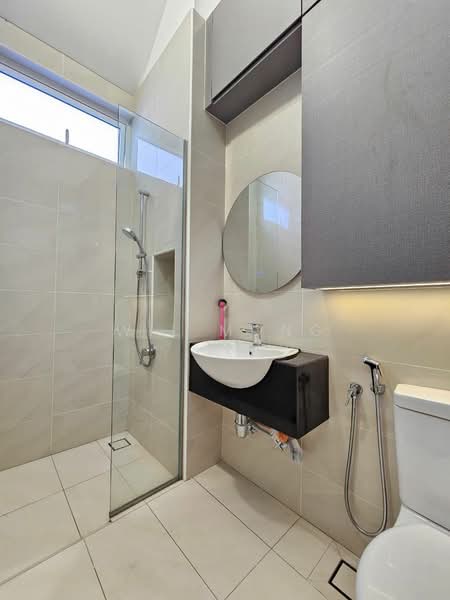 Cluster House for Sale in Taman Ekoflora (Johor Bahru) - Wil Mong - Bathroom - PropertyGuru.com.my