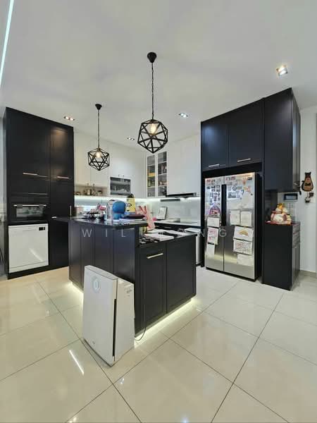 Cluster House for Sale in Taman Ekoflora (Johor Bahru) - Wil Mong - Kitchen - PropertyGuru.com.my