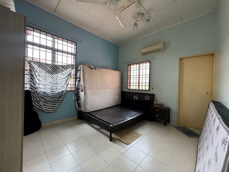 Bandar Puteri Jaya untuk Untuk Dijual - RM 458,000, Apr 2026 - Bedroom - PropertyGuru.com.my