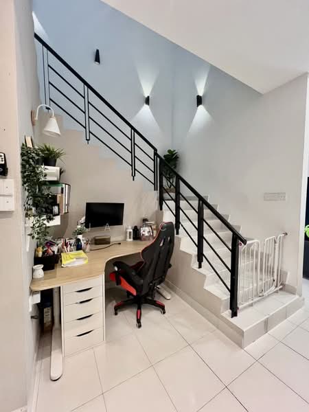 Rumah Teres 2 Tingkat untuk Dijual di Taman Pulai Hijauan (Skudai) - Janice . - Study - PropertyGuru.com.my