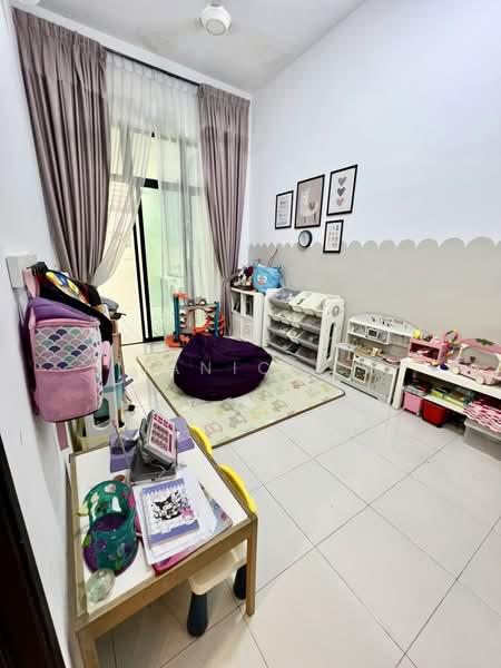 Rumah Teres 2 Tingkat untuk Dijual di Taman Pulai Hijauan (Skudai) - Janice . - Study - PropertyGuru.com.my