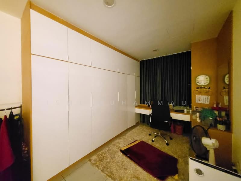 Rumah Teres 2 Tingkat untuk Dijual di Bandar Sri Sendayan (Negeri Sembilan) - Ismi Muhammad - Study - PropertyGuru.com.my