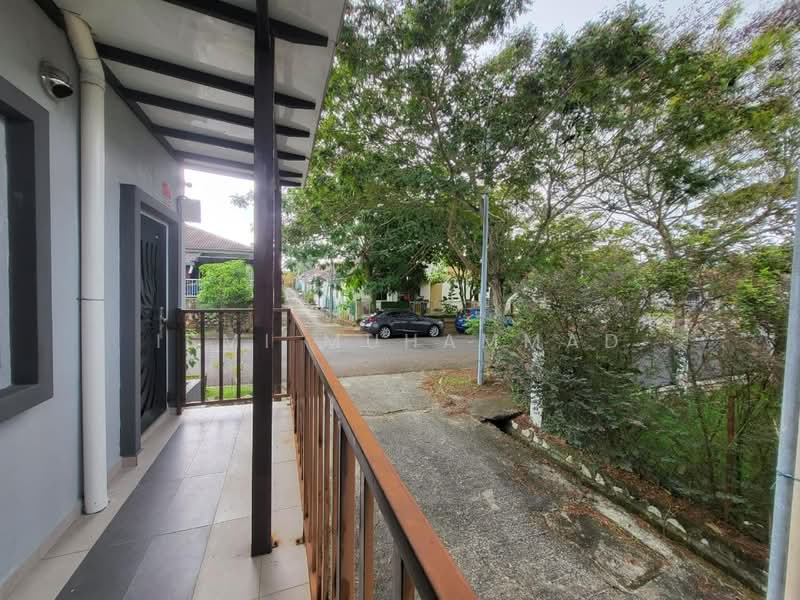 Rumah Teres 2 Tingkat untuk Dijual di Bandar Sri Sendayan (Negeri Sembilan) - Ismi Muhammad - Exterior - PropertyGuru.com.my