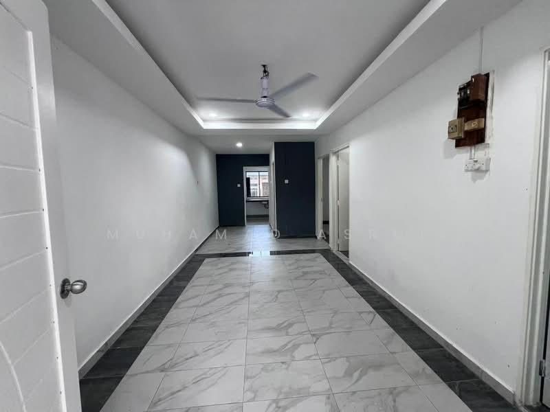 1-storey Terraced House for Sale in Taman Universiti (Skudai) - Muhamad Asrul - Interior - PropertyGuru.com.my