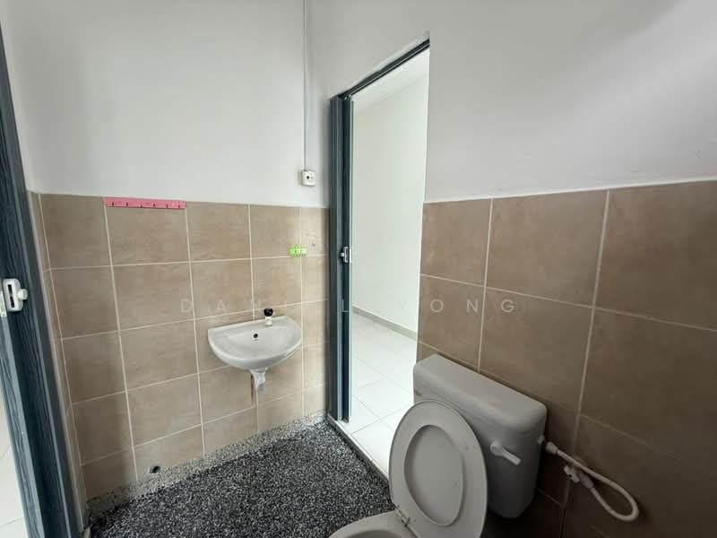 Senai untuk Untuk Dijual - RM 425,000, Apr 2026 - Bathroom - PropertyGuru.com.my
