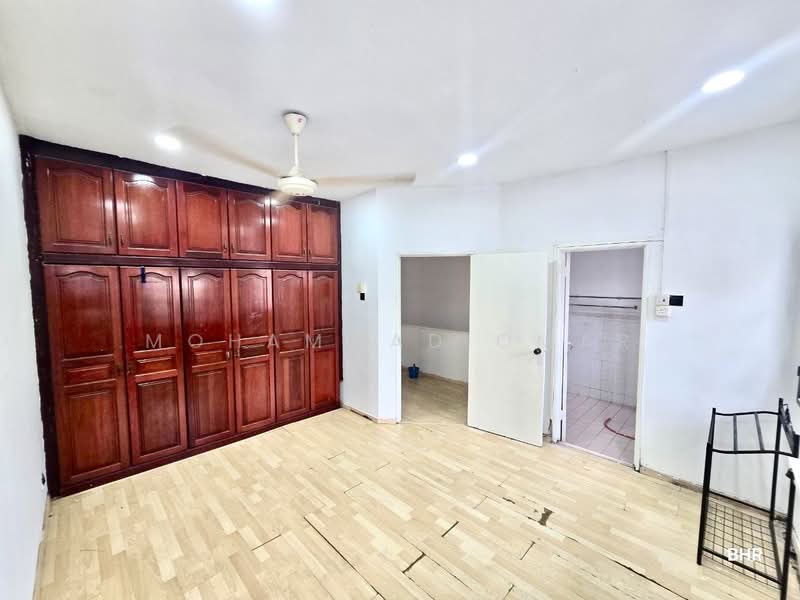 2-storey Terraced House for Sale in Ampang (Selangor) - Mohammad Omar - PropertyGuru.com.my