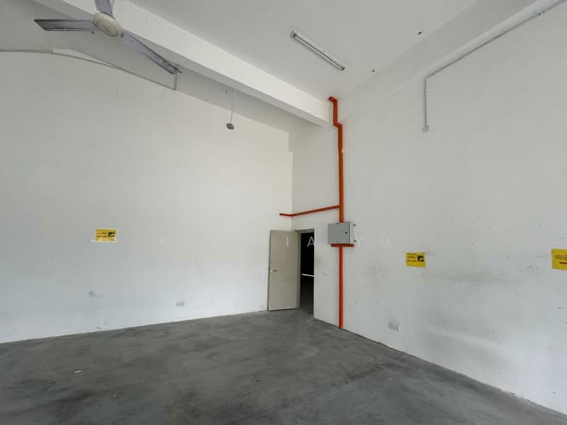 Semi-D Factory for Rent in Taman Desa Cemerlang (Ulu Tiram) - Kua Jia Yu - Interior - PropertyGuru.com.my