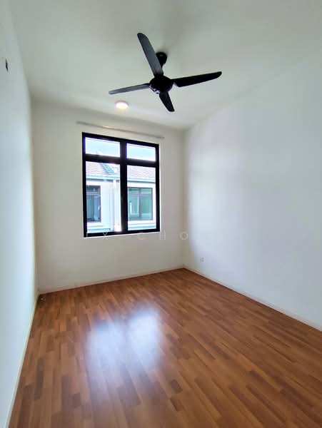 2-storey Terraced House for Rent in Eco Majestic (Semenyih) - JX Chong - Bedroom - PropertyGuru.com.my