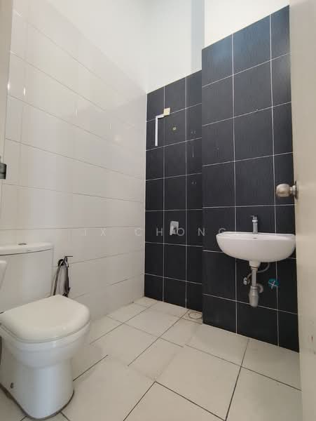 2-storey Terraced House for Rent in Eco Majestic (Semenyih) - JX Chong - Bathroom - PropertyGuru.com.my