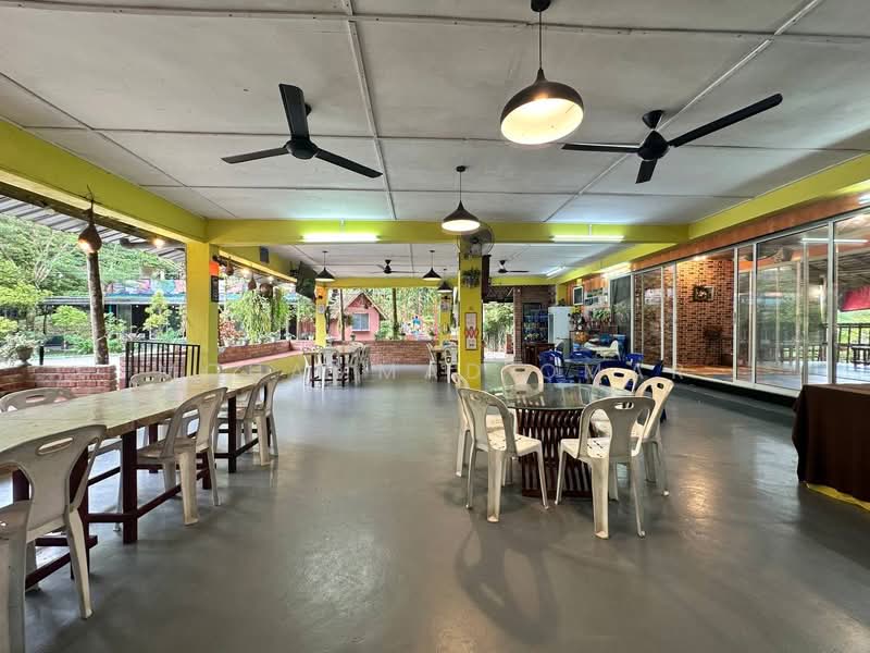 Hotel / Resort untuk Dijual di Ulu Yam (Selangor) - Mohammad Omar - PropertyGuru.com.my