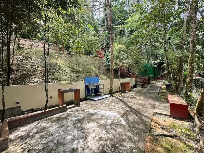 Hotel / Resort untuk Dijual di Ulu Yam (Selangor) - Mohammad Omar - PropertyGuru.com.my