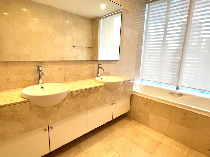 Servis Apartment untuk Disewa di K Residence @ KLCC - Alson Ooi - Bathroom - PropertyGuru.com.my